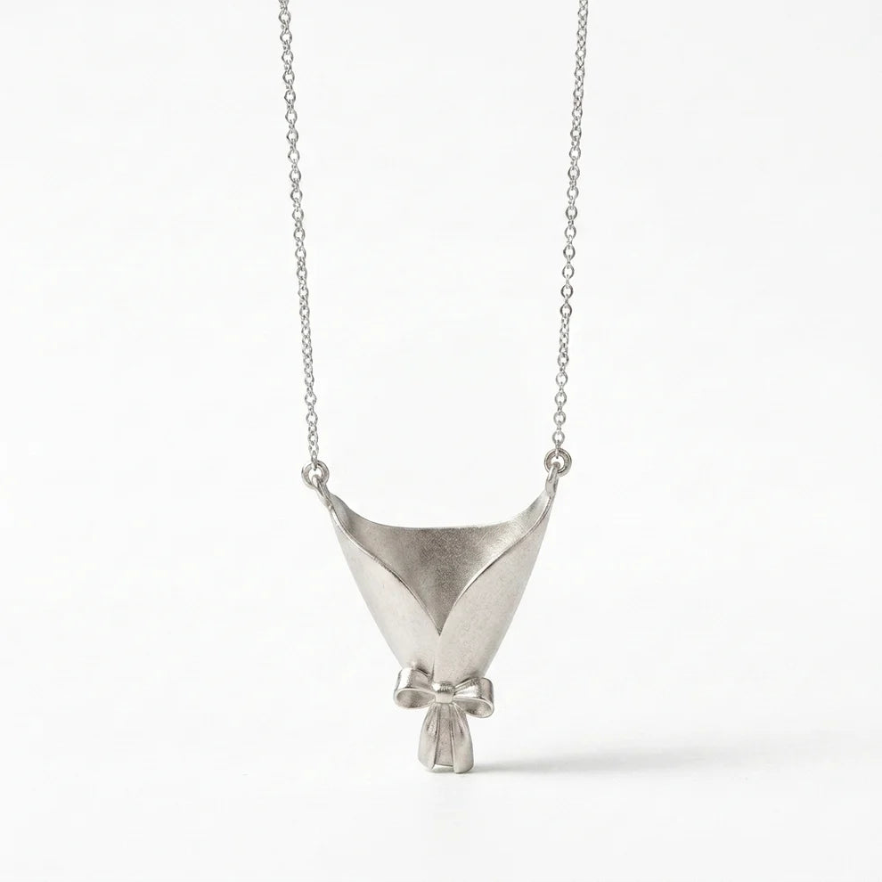 Fleur d'Or Necklace