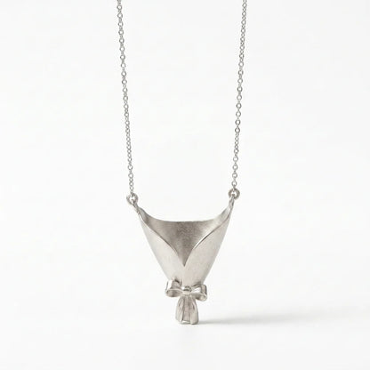 Fleur d'Or Necklace